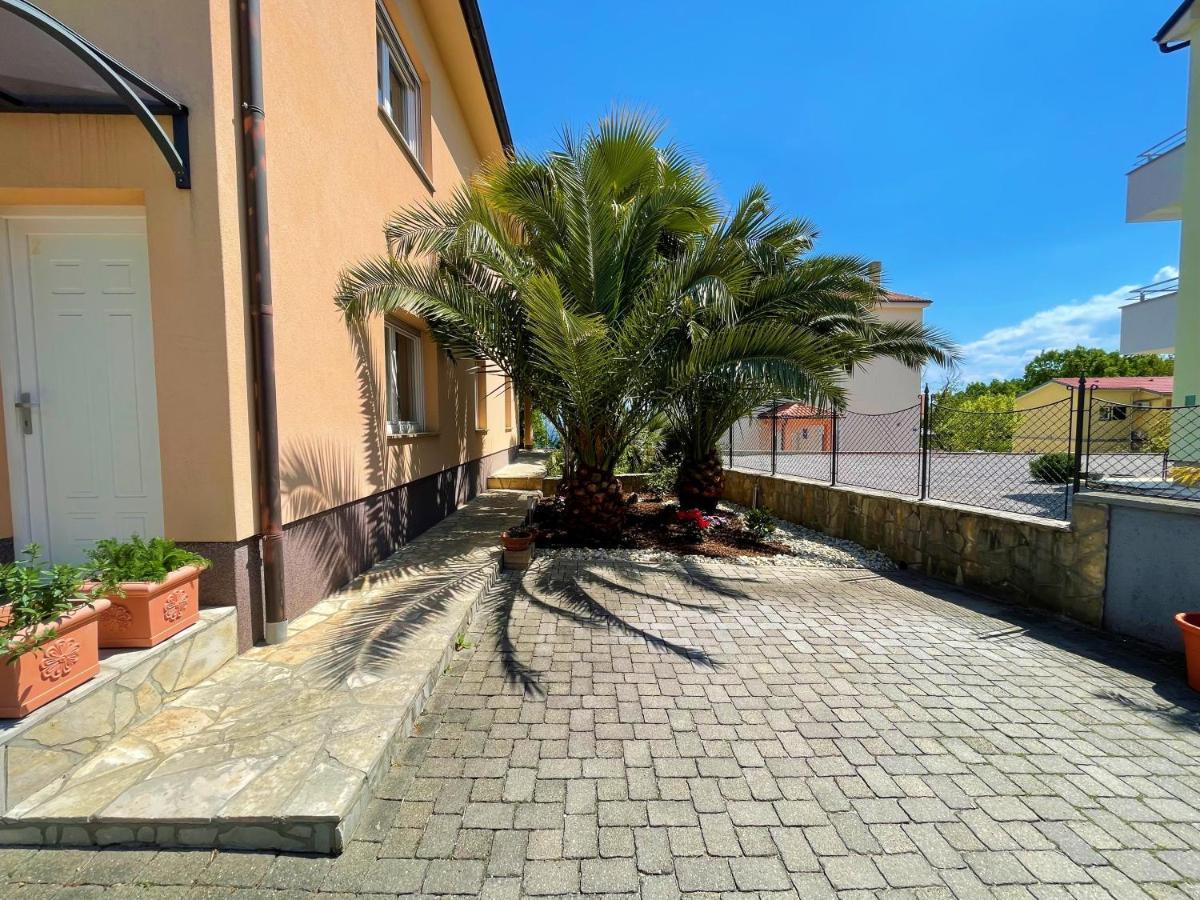 Grand Pool Apartment Ika-Opatija Dış mekan fotoğraf