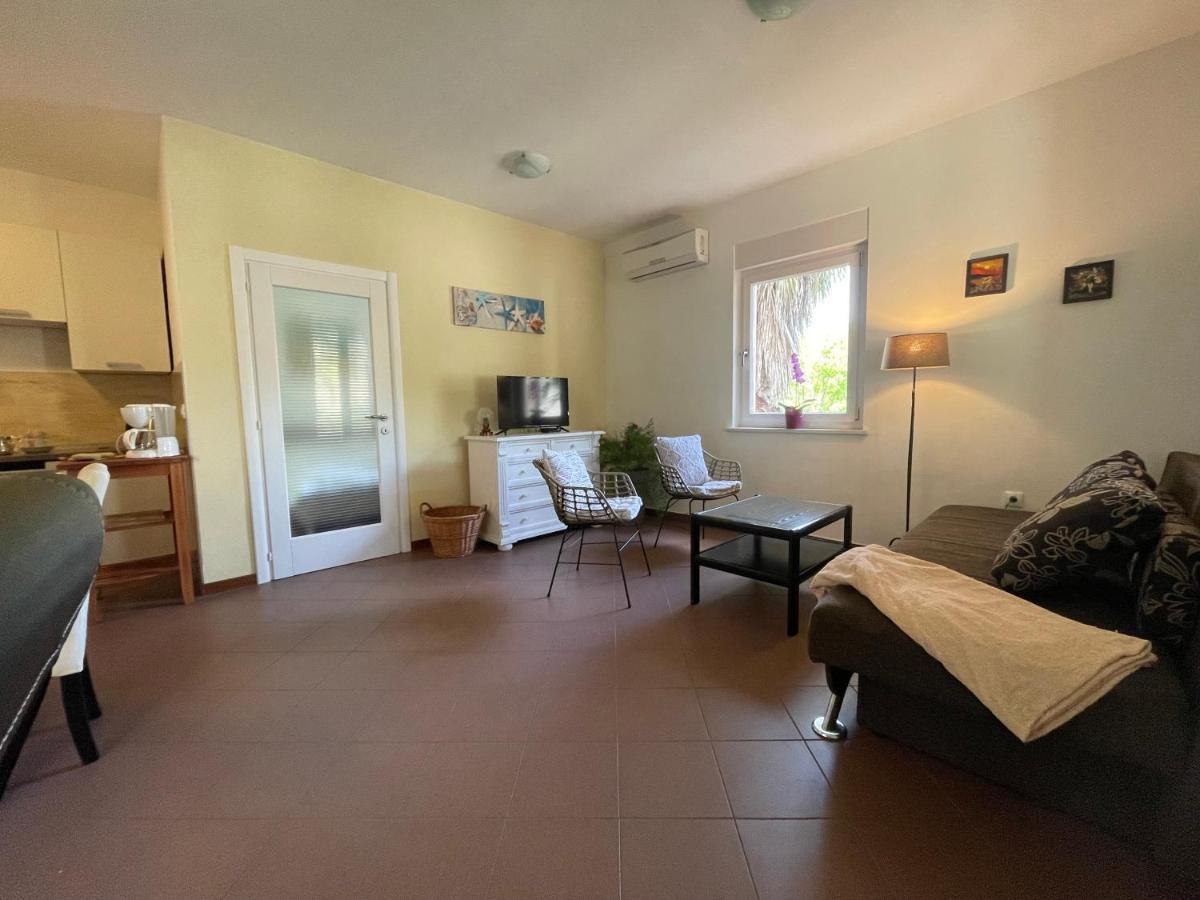 Grand Pool Apartment Ika-Opatija Dış mekan fotoğraf